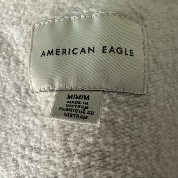 American Eagle Women’s Front Wrap Oversized Sweater - Picture 3 of 3